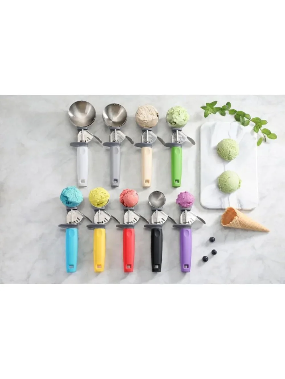 Commercial-Grade Ice Cream Scoop & Food Disher - #40, Stainless Steel, Purple